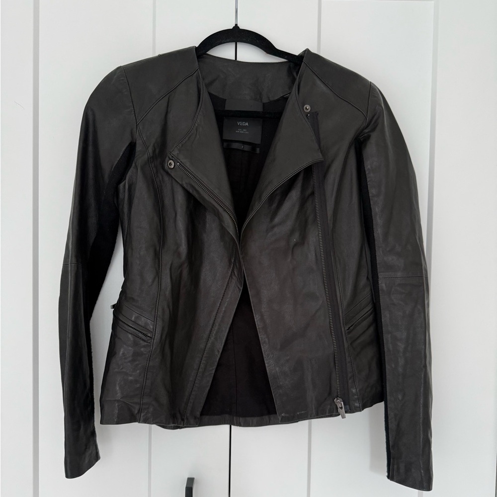 VEDA dali smooth leather jacket black